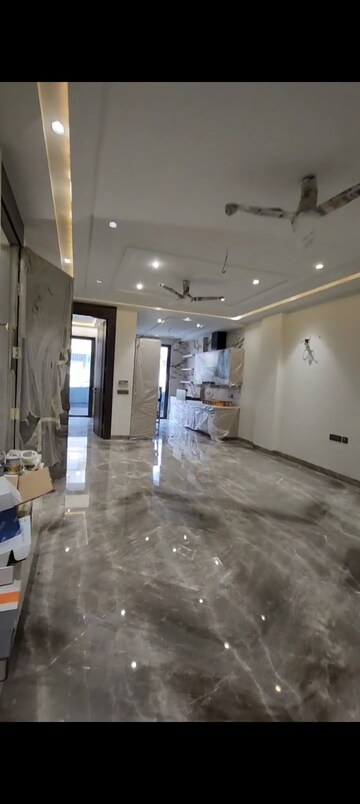 3 BHK Apartment For Rent in Pitampura