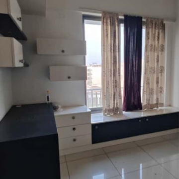 Room in 2 BHK Apartment at Arvind Skylands, Ambedkar Colony – for Rent