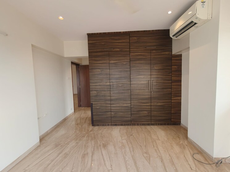Room, santacruz east 3 Bedroom 1400 Sq.Ft. Apartment In Santacruz East Mumbai 9779878
