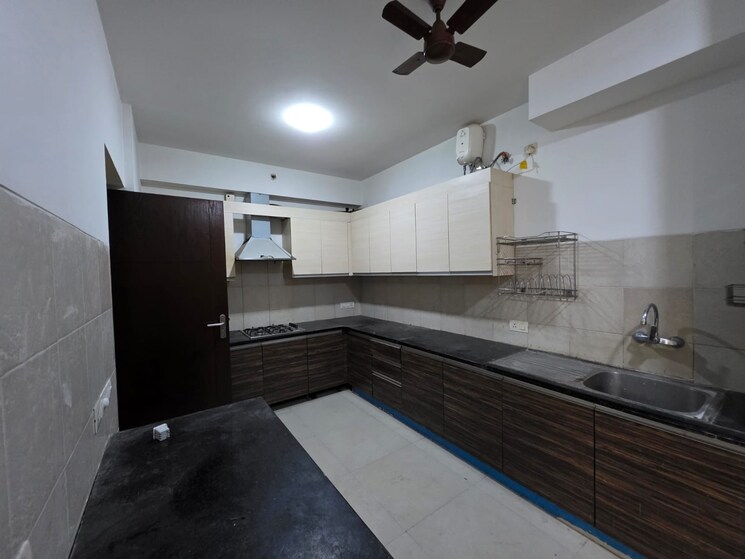 Kitchen, conscient-heritage-one 3.5 Bedroom 1996 Sq.Ft. Apartment In Sector 63 Gurgaon 9779860