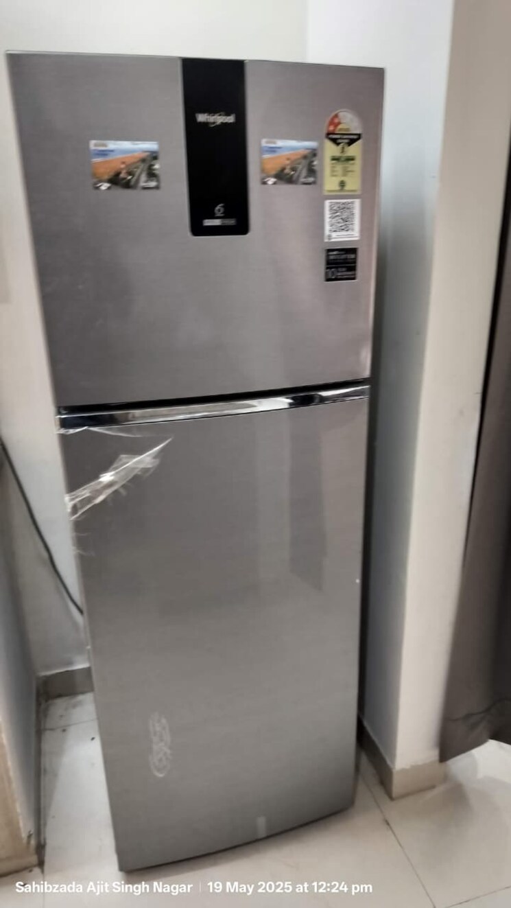 Room, sushma-valencia 3 Bedroom 1900 Sq.Ft. Apartment In International Airport Road Zirakpur 9779854