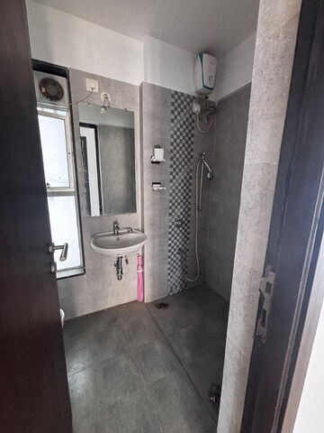 Bathroom in 3 BHK Apartment at The Wadhwa Platina, Kolshet Road – for Rent