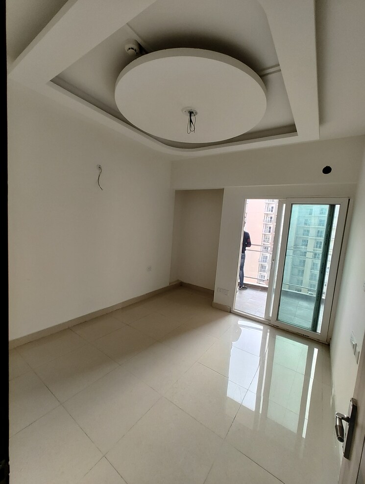 Bedroom, samridhi-luxuriya-avenue 3 Bedroom 1395 Sq.Ft. Apartment In Sector 150 Noida 9779963