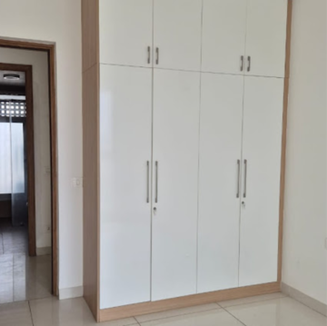 Room in 3.5 BHK Apartment at SNN Clermont, Veerannapalya – for Rent