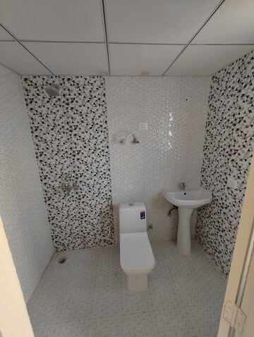 Bathroom in 3.5 BHK Villa at Sector 16 Greater Noida – for Sale