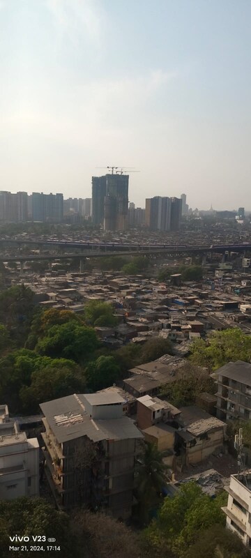 Master Bedroom in 3 BHK Apartment at Shreeji Atlantis, Malad West – for Rent