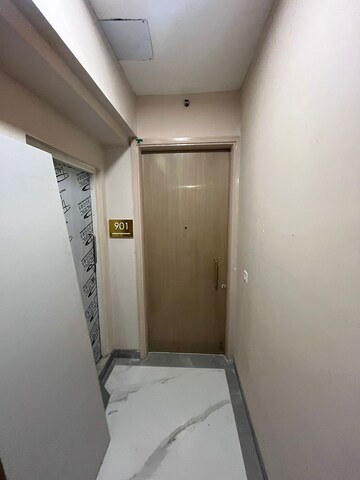 Building Lobby in 3 BHK Apartment at M3M Heights, Sector 65 – for Rent