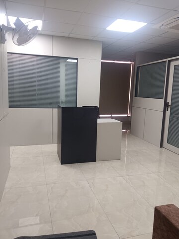 Room in  Office Space at Vaishali Nagar – for Rent