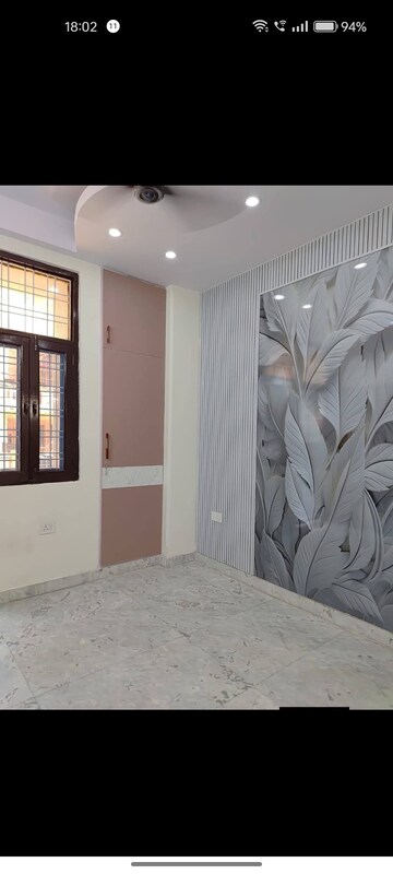 Room in 2 BHK Builder Floor at RPS Palm Drive, Sector 88 – for Sale