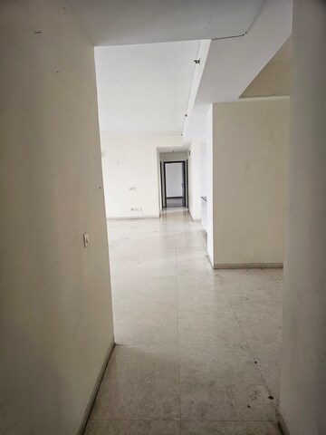 Room in 3.5 BHK Apartment at M3M Heights, Sector 65 – for Sale