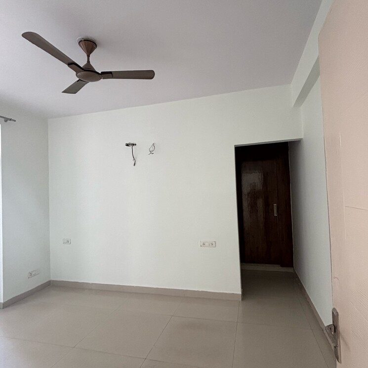 Room, la-prisma 4 Bedroom 2300 Sq.Ft. Apartment In Dhakoli Zirakpur 9780626