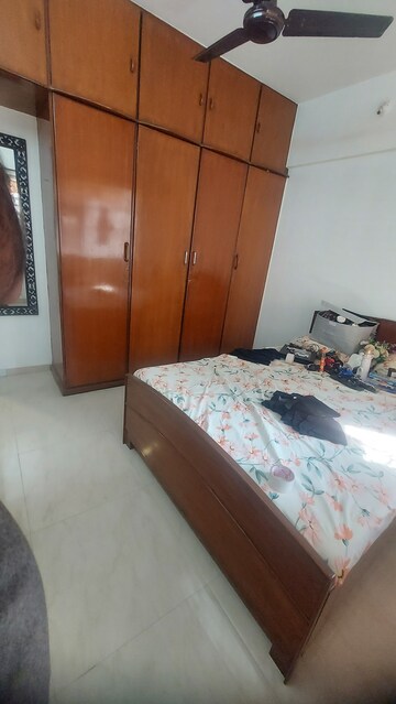 1 BHK Apartment For Rent in Silver Square CHS Ltd, Santacruz East