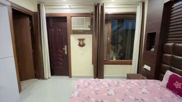 Room in 3 BHK Independent House at Dilshad Garden – for Sale