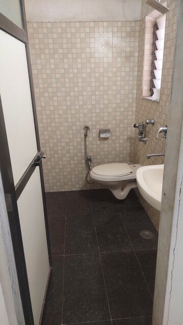 1 BHK Apartment For Rent in Silver Square CHS Ltd, Santacruz East