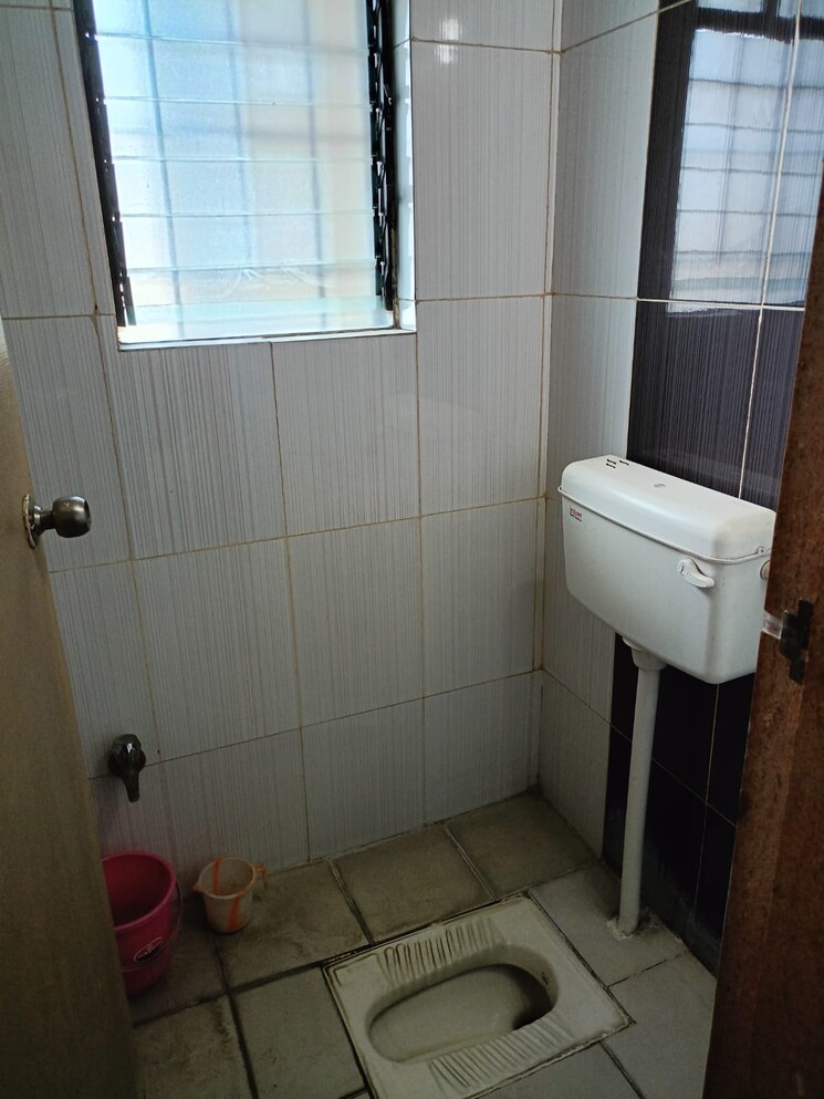 Bathroom, goel-ganga-aashiyana 1 Bedroom 600 Sq.Ft. Apartment In Thergaon Pune 9780784