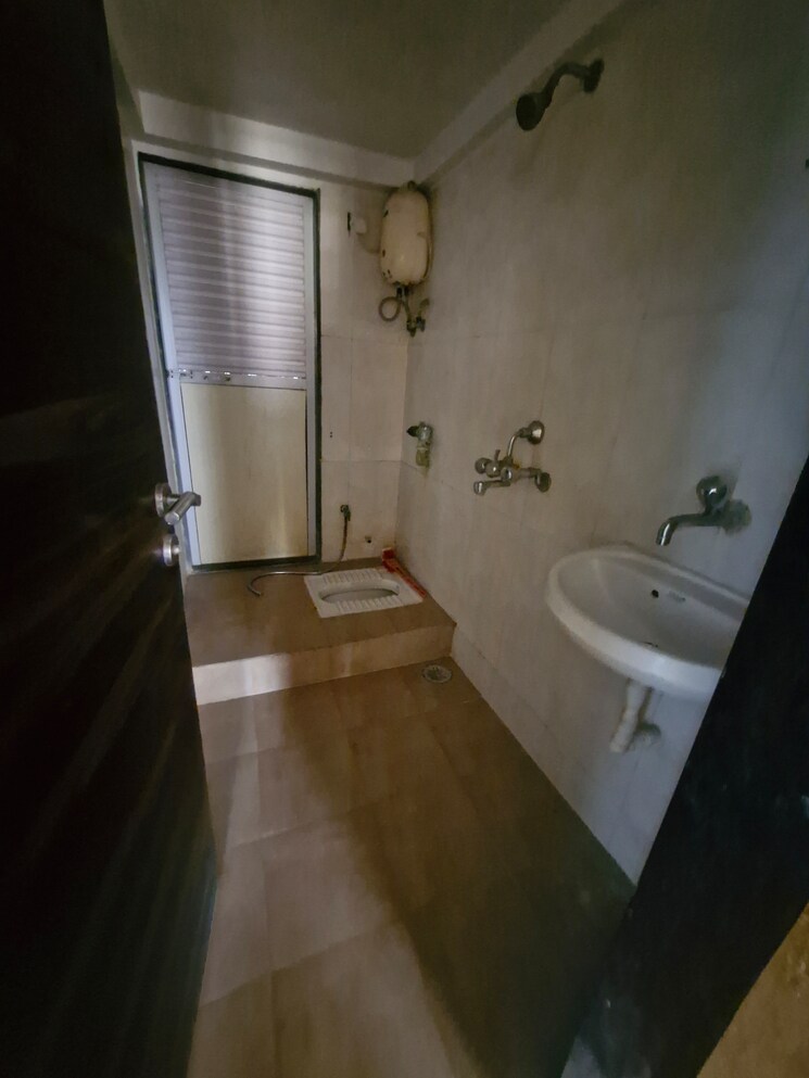 Attached Bathroom, rustomjee-avenue-h 2 Bedroom 584 Sq.Ft. Apartment In Virar West Palghar 9781004