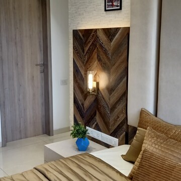 Furnished Amenities in 3 BHK Builder Floor at Chandana – for Sale