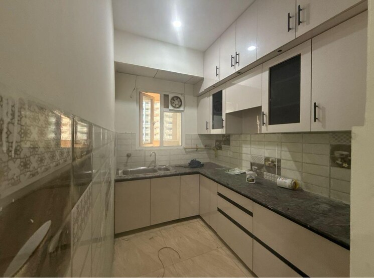 Balcony, rg-luxury-homes 2 Bedroom 1229 Sq.Ft. Apartment In Sector 16b Greater Noida Greater Noida 9781135