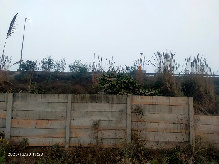 undefined, modinagar Commercial Industrial Plot 10000 Sq.Yd. In Modinagar Ghaziabad 9781142