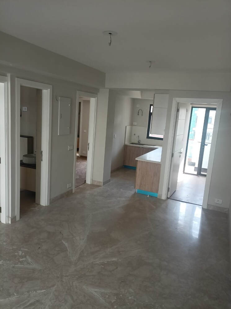 Room, signature-global-city-63a 3 Bedroom 1470 Sq.Ft. Apartment In Sector 63a Gurgaon 9781210