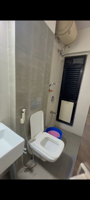  2 BHK Apartment at Andheri East – for Rent