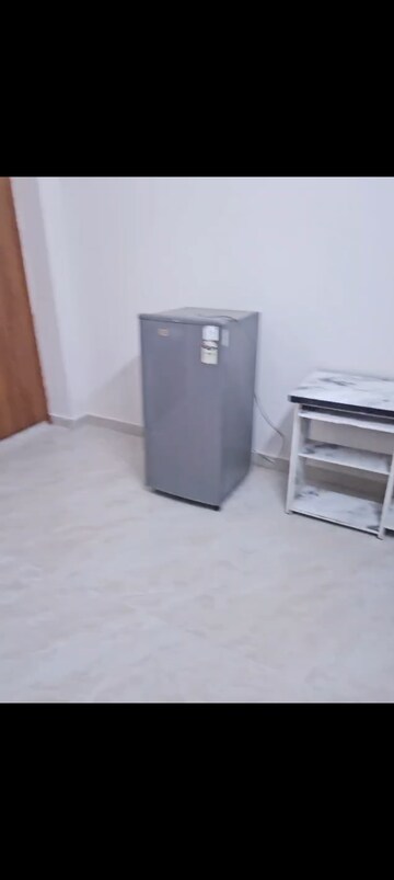 Room in 1 BHK Builder Floor at Malhour – for Rent