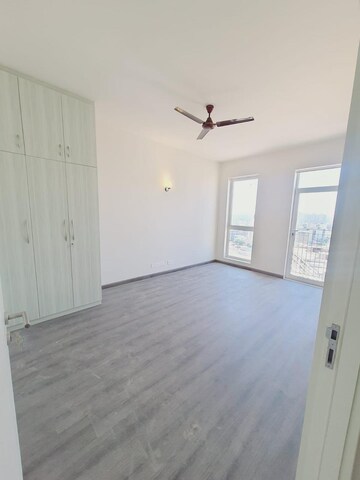 Room in 2 BHK Apartment at Ireo The Corridors, Sector 67a – for Sale