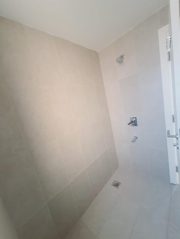 Bathroom, ireo-the-corridors 2 Bedroom 1296 Sq.Ft. Apartment In Sector 67a Gurgaon 9781267