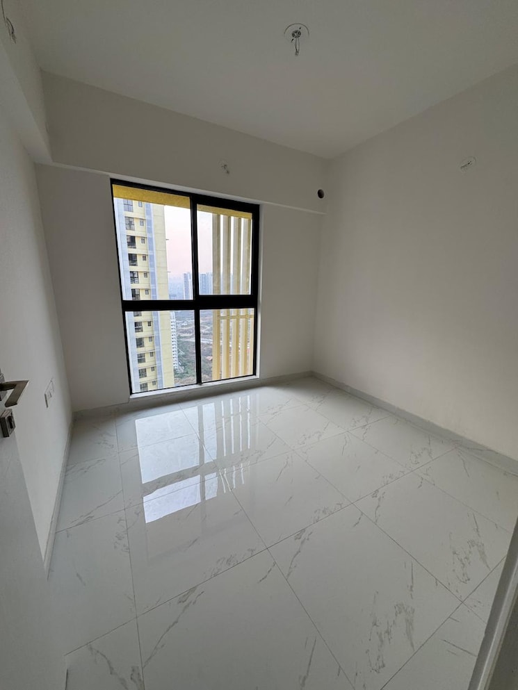 Cover Image, runwal-gardens-phase-3 1 Bedroom 344 Sq.Ft. Apartment In Dombivli East Thane 9781287