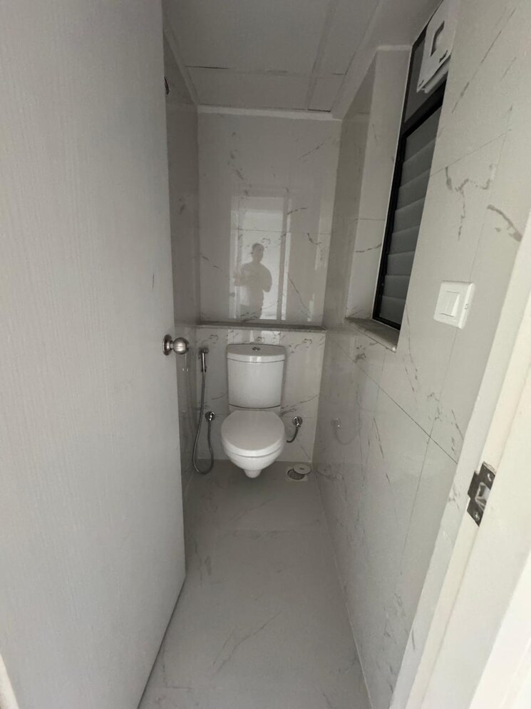Bathroom, runwal-gardens-phase-3 1 Bedroom 344 Sq.Ft. Apartment In Dombivli East Thane 9781287