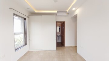 2 BHK Apartment For Rent in Shapoorji Pallonji BKC 9, Bandra East