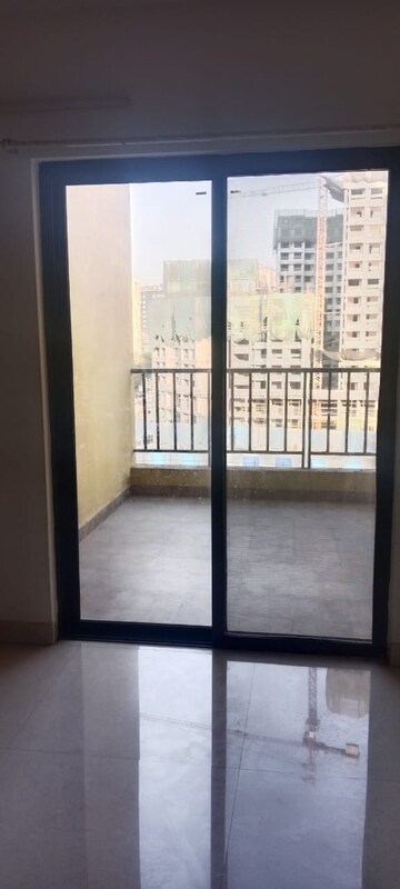 Room in 3 BHK Apartment at Janki Rainbow Apartments, Baner – for Rent