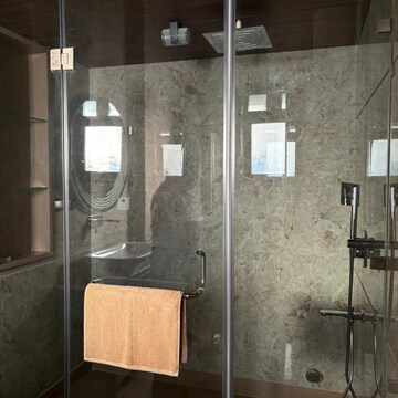 Bathroom in 5 BHK Villa at Vasant Kunj – for Sale