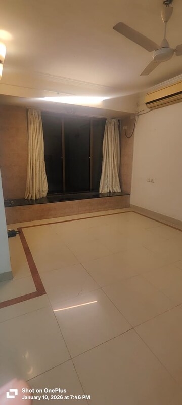 Room in 2 BHK Apartment at Jupiter Apartment Bhakti Park, Bhakti Park – for Rent