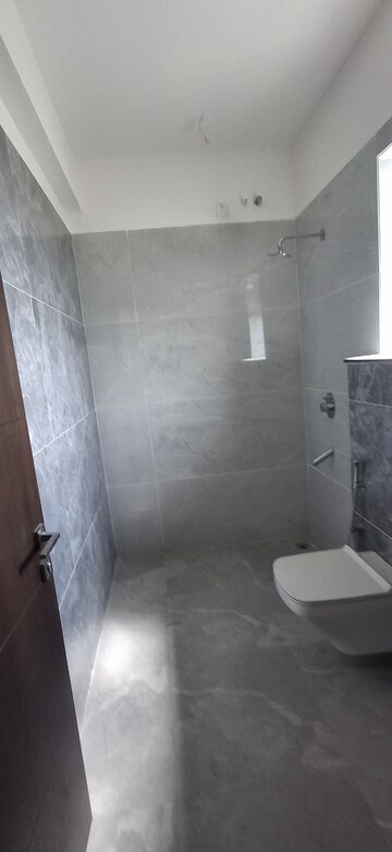 Room in 4 BHK Villa at Muppas Indraprastha, Tellapur – for Rent