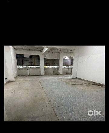 Parking in  Office Space at Gomti Nagar – for Rent