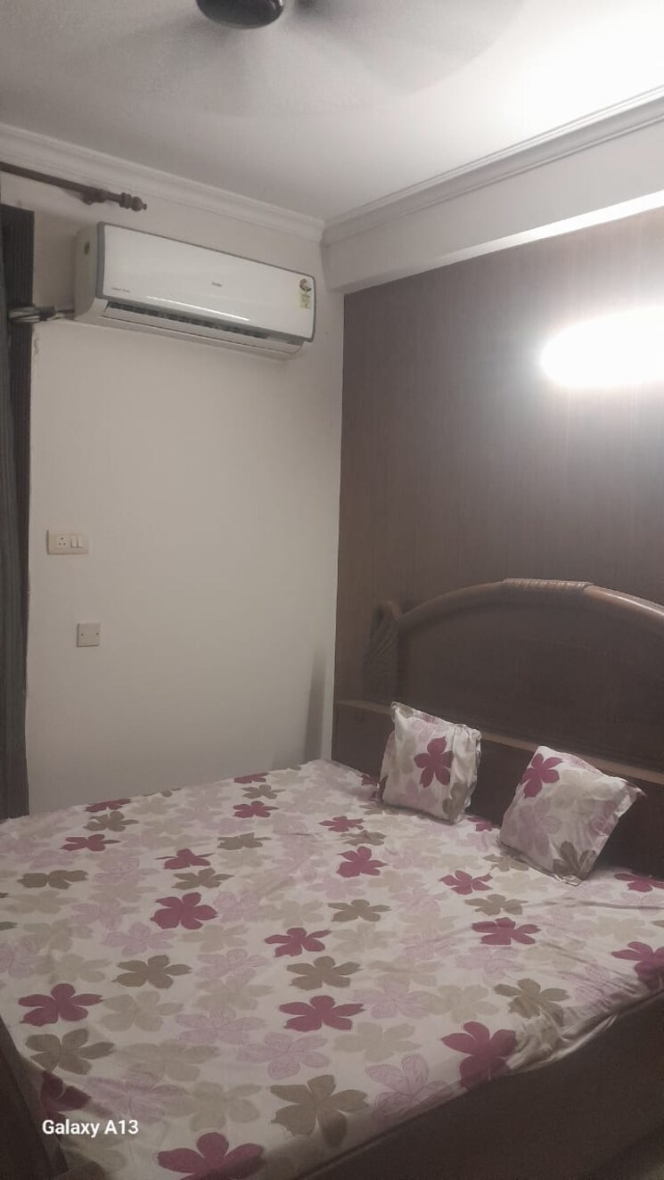 Room, unitech-south-city-ii 3 Bedroom 1500 Sq.Ft. Builder Floor In Sector 50 Gurgaon 9781401