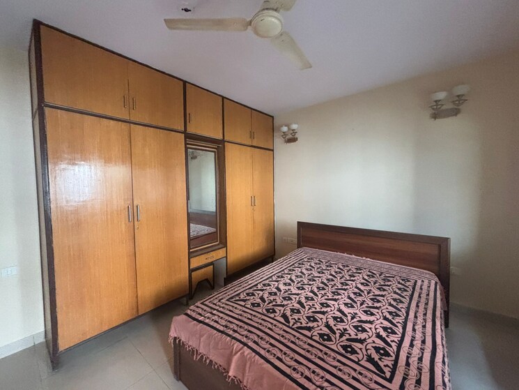 Bedroom, kay-arr-all-seasons 2 Bedroom 1000 Sq.Ft. Apartment In Langford Town Bangalore 9781411