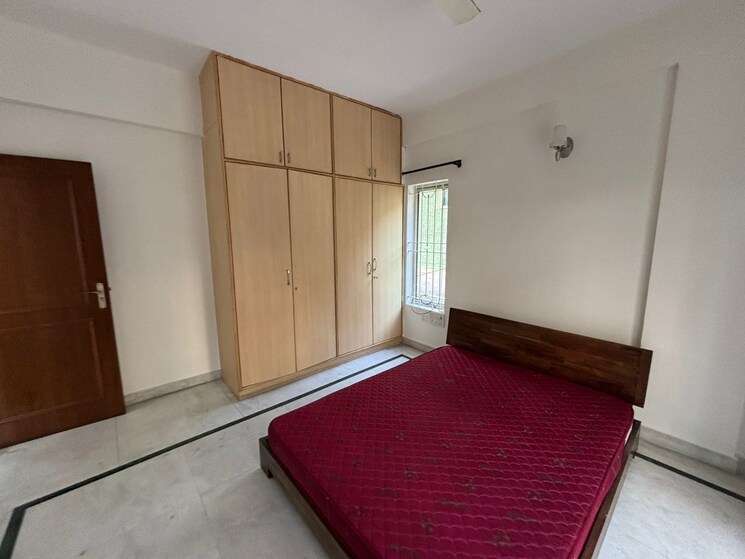 Room, regal-manor 2 Bedroom 1100 Sq.Ft. Apartment In Richmond Town Bangalore 9781417
