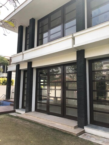 5 BHK Villa – Exterior View View at Vipul Tatvam Villas, Sector 48 - for Rent