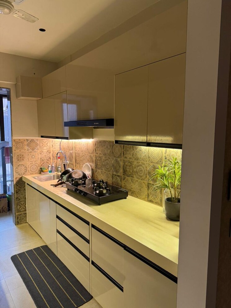 Kitchen, powai 2 Bedroom 820 Sq.Ft. Apartment In Powai Mumbai 9781425