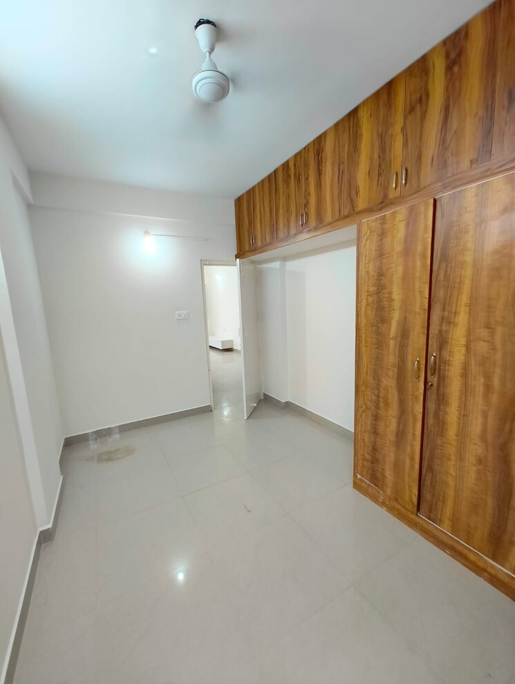 Room, prabhu-kunj-indiranagar 2 Bedroom 1300 Sq.Ft. Apartment In Indiranagar Bangalore 9781596