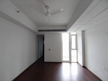 Room in 3 BHK Apartment at M3M Soulitude, Sector 89 – for Rent