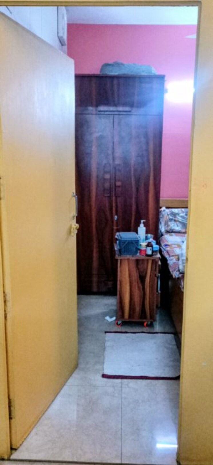 Room, govindpuri 6+ Bedroom 3000 Sq.Ft. Independent House In Govindpuri Delhi 9781644