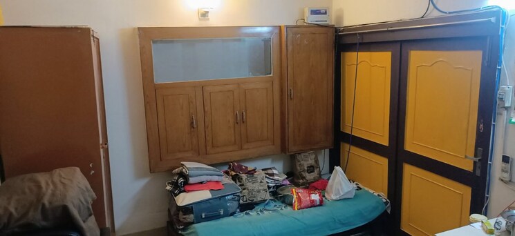 Room, govindpuri 6+ Bedroom 3000 Sq.Ft. Independent House In Govindpuri Delhi 9781644