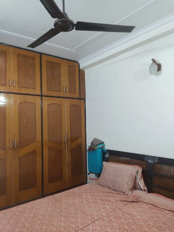 2 BHK Builder Floor for Rent in Niti Khand ii, Ghaziabad