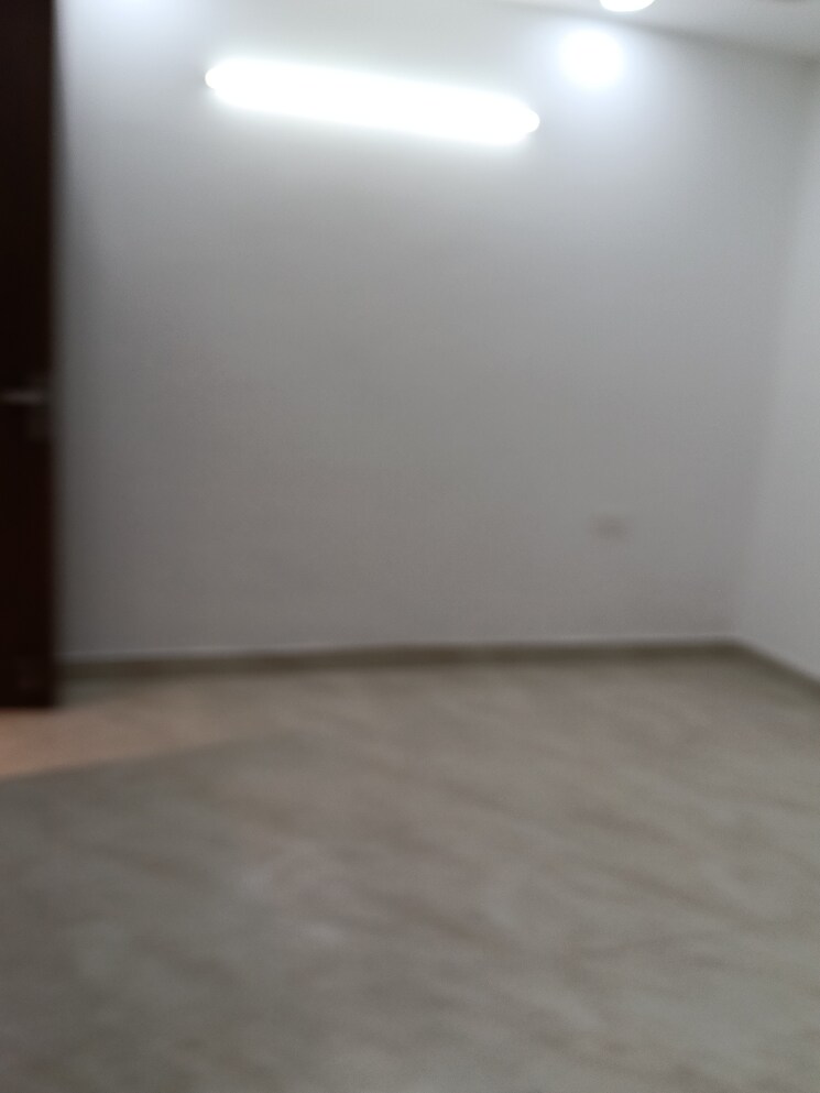 Room, paryavaran complex 2 Bedroom 850 Sq.Ft. Builder Floor In Paryavaran Complex Delhi 9781669