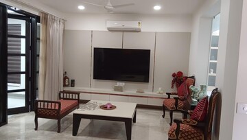 Kitchen in 5 BHK Villa at Vipul Tatvam Villas, Sector 48 – for Rent