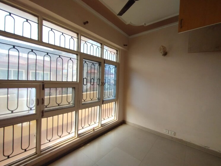 Balcony, m3m-escala 3 Bedroom 2100 Sq.Ft. Apartment In Sector 70a Gurgaon 9781744