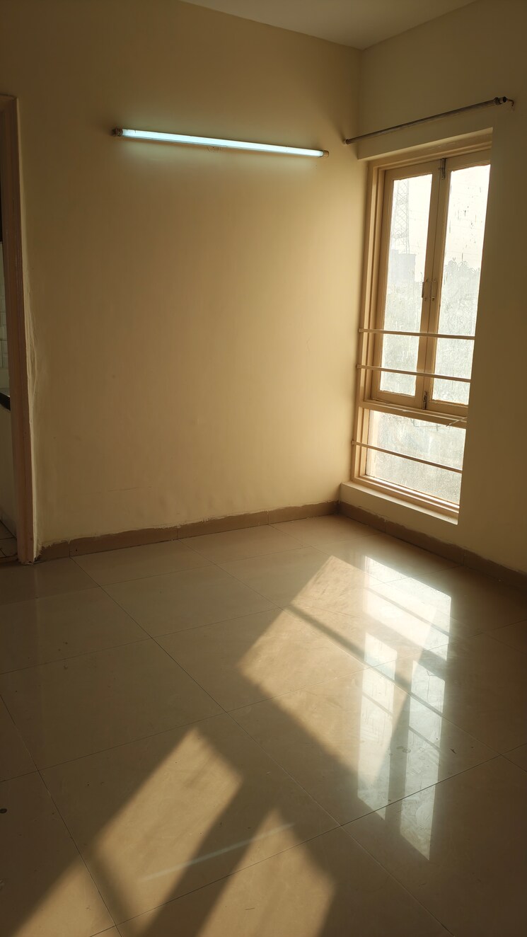 Room, shiv-sai-ozone-park 3 Bedroom 1795 Sq.Ft. Apartment In Sector 86 Faridabad 9781763